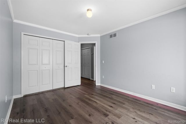 53114 Ridgewood Drive, Chesterfield Township, MI 48051