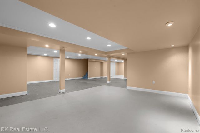 53114 Ridgewood Drive, Chesterfield Township, MI 48051