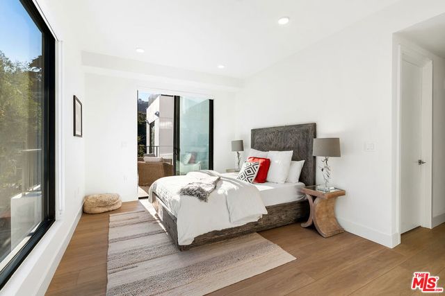 3651 Regal Place 303, Los Angeles, CA 90068