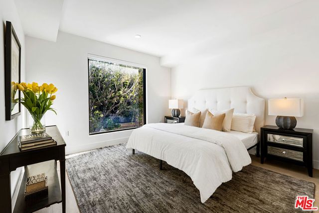 3651 Regal Place 303, Los Angeles, CA 90068