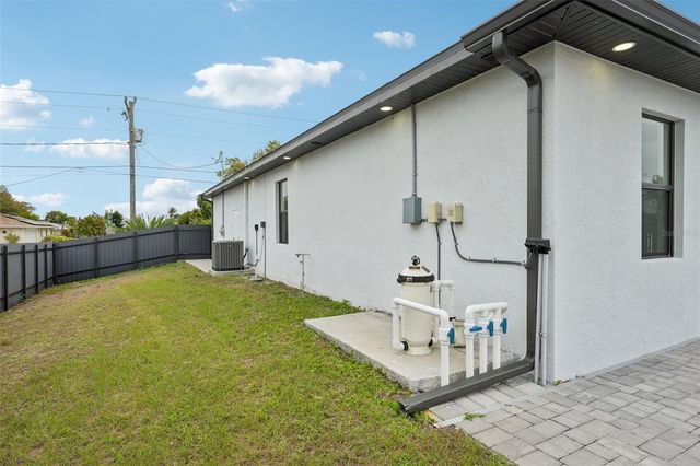 12 SE 17TH AVENUE, Cape Coral, FL 33990