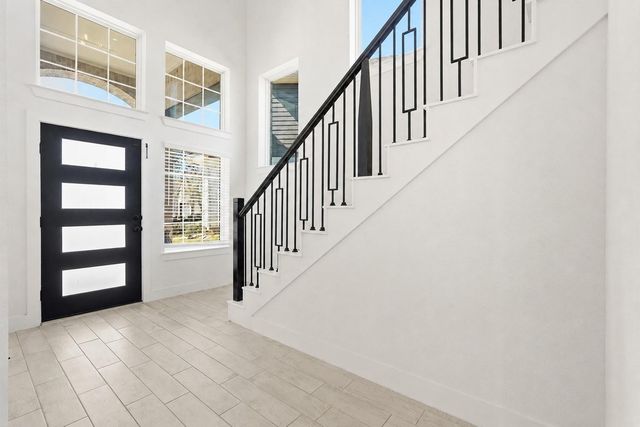 221 Mccrea Court, Montgomery, TX 77316