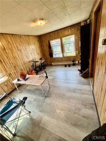 37 Perrine Street, Auburn, NY 13021