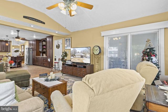 6955 CONY CT, Waldorf, MD 20603