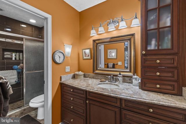 6955 CONY CT, Waldorf, MD 20603