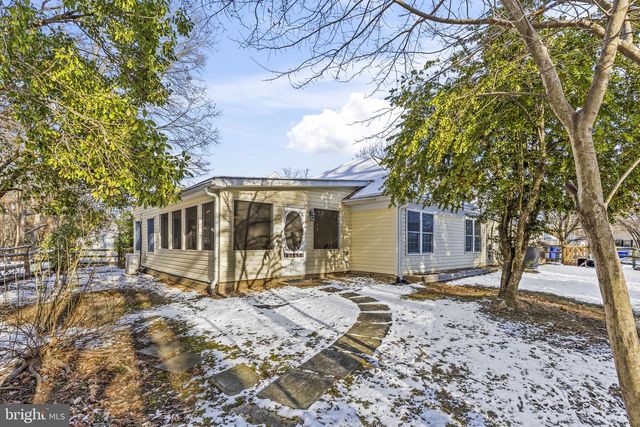 6955 CONY CT, Waldorf, MD 20603