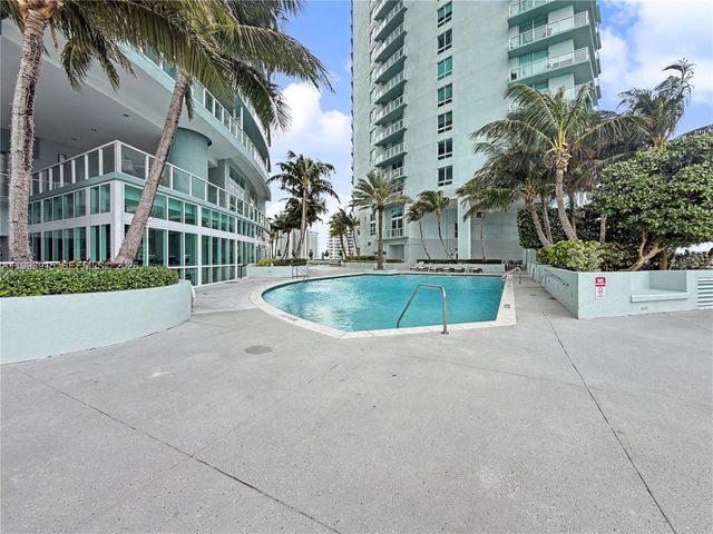 1900 N Bayshore Dr 3811, Miami, FL 33132