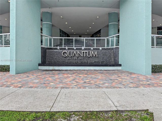 1900 N Bayshore Dr 3811, Miami, FL 33132