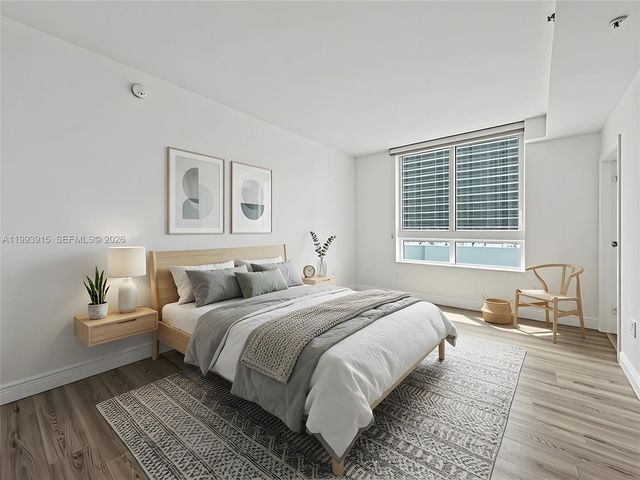 1900 N Bayshore Dr 3811, Miami, FL 33132