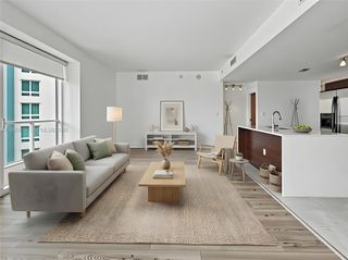 1900 N Bayshore Dr 3811, Miami, FL 33132