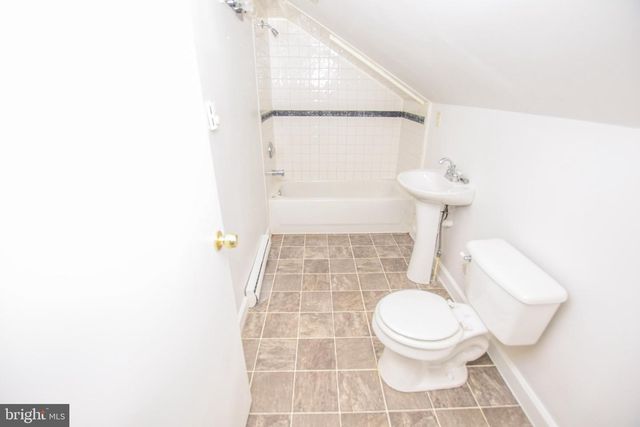 625 GRAY FOX RD, Harpers Ferry, WV 25425