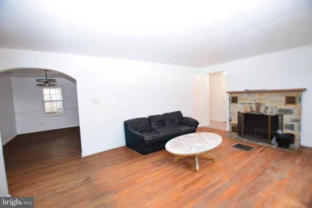 625 GRAY FOX RD, Harpers Ferry, WV 25425