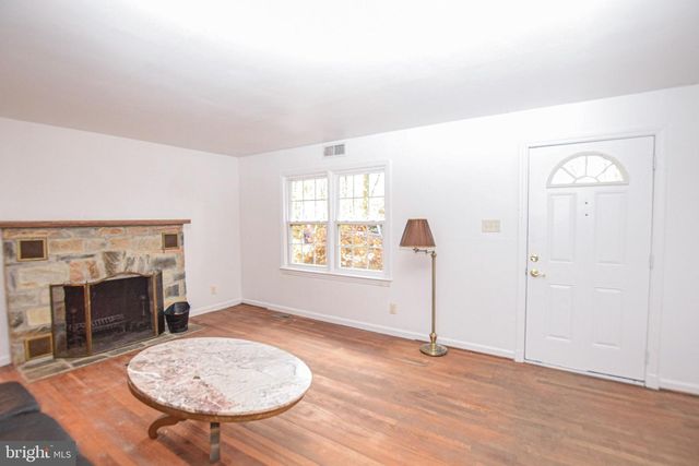 625 GRAY FOX RD, Harpers Ferry, WV 25425