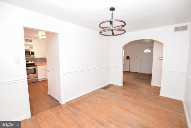 625 GRAY FOX RD, Harpers Ferry, WV 25425