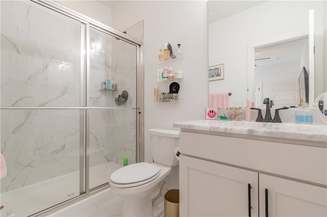 1228 W James Street, Fayetteville, AR 72703