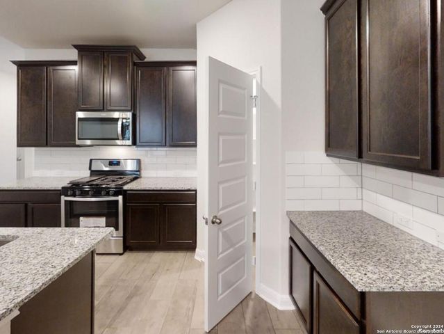 29623 Copper Penny, Bulverde, TX 78163