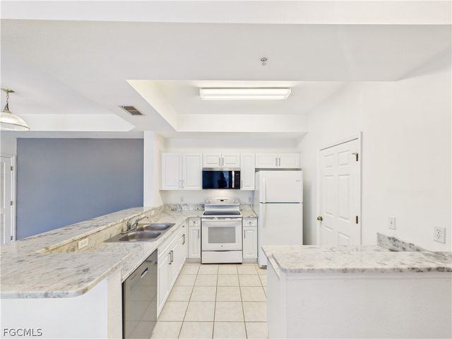 9015 Colby DR 2012, Fort Myers, FL 33919