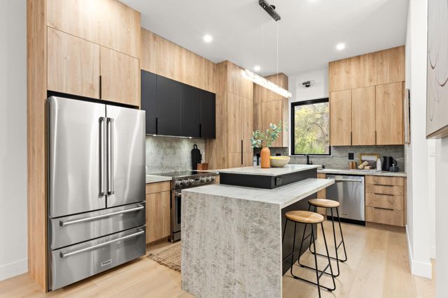 7801 Law Ln, Loomis, CA 95650