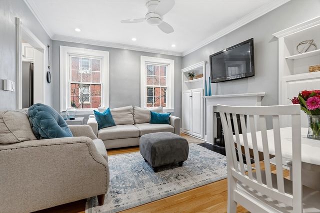 12a Melrose St 3, Boston, MA 02116