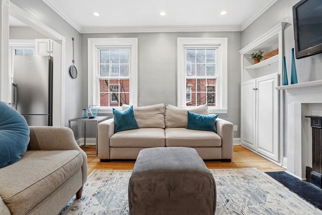 12a Melrose St 3, Boston, MA 02116