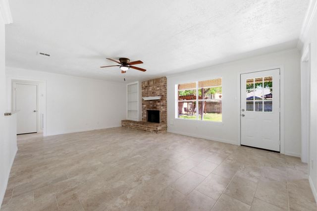 2014 Pincher Creek Drive, Spring, TX 77386