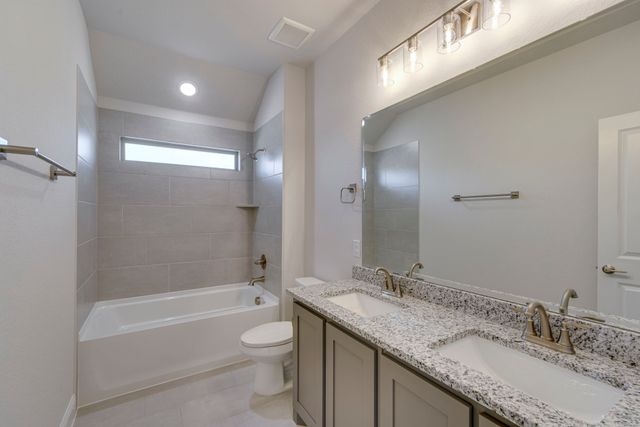 4402 Biscayne Drive, Midlothian, TX 76065