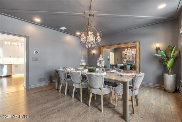 6 Tricorne Court, Holmdel, NJ 07733