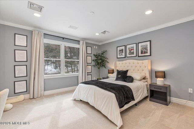 6 Tricorne Court, Holmdel, NJ 07733