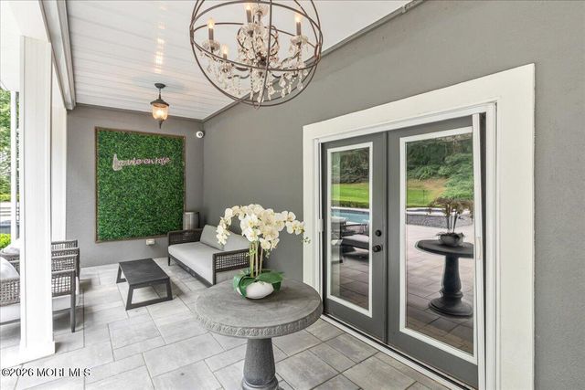 6 Tricorne Court, Holmdel, NJ 07733