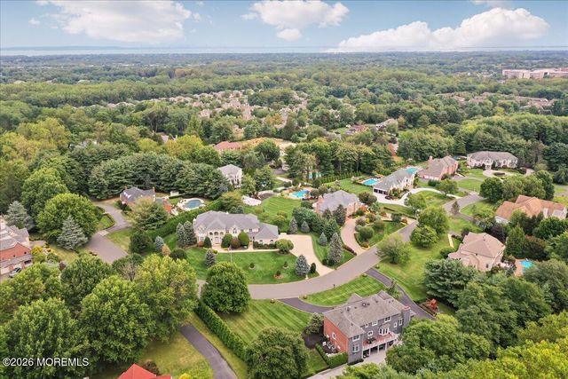 6 Tricorne Court, Holmdel, NJ 07733