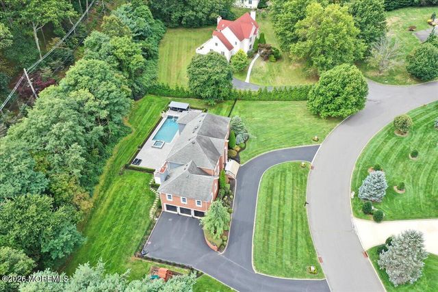 6 Tricorne Court, Holmdel, NJ 07733