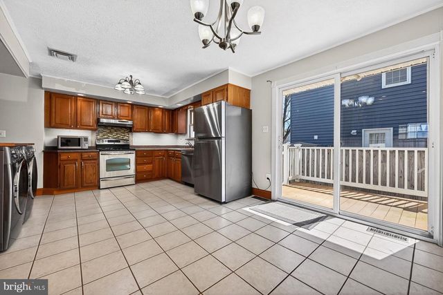 118 ELLIOTT PL, Edgewater, MD 21037