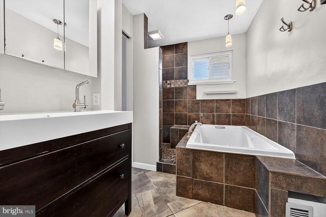 118 ELLIOTT PL, Edgewater, MD 21037