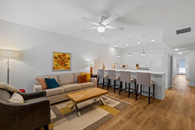 2013 Rabb Glen ST, Austin, TX 78704