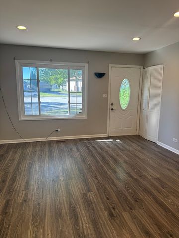 3614 Wheelwood Court, Hazel Crest, IL 60429