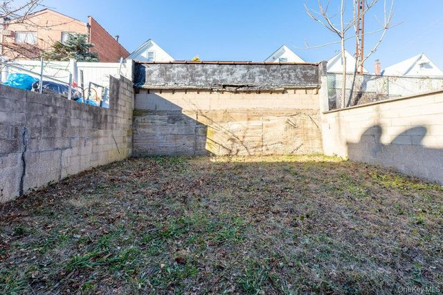 86-27 57th Avenue, Elmhurst, NY 11373