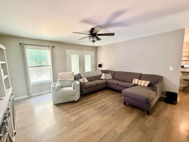 612 Edisto Lake Road, Wagener, SC 29164