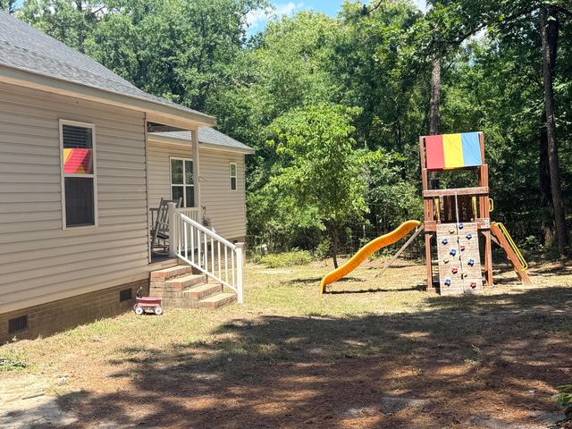 612 Edisto Lake Road, Wagener, SC 29164