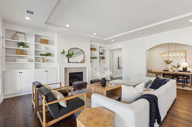 8638 Lockhaven Drive, Dallas, TX 75238