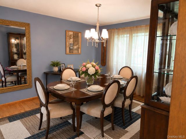 19 West Street, Middle Island, NY 11953