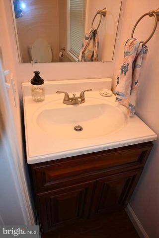 209 W MARKET ST, Perkasie, PA 18944