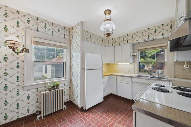 4936 Colfax Avenue S, Minneapolis, MN 55419