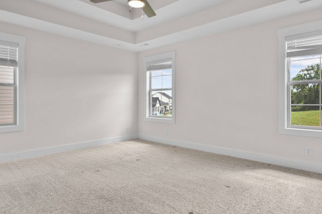 393 Frontier Drive, Clarksville, TN 37043