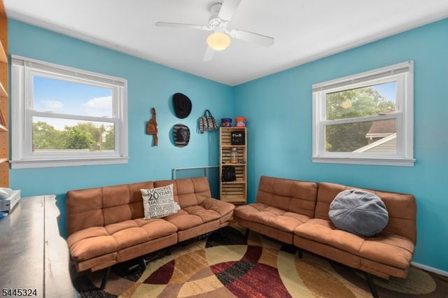 138 William St, Little Falls Twp., NJ 07424