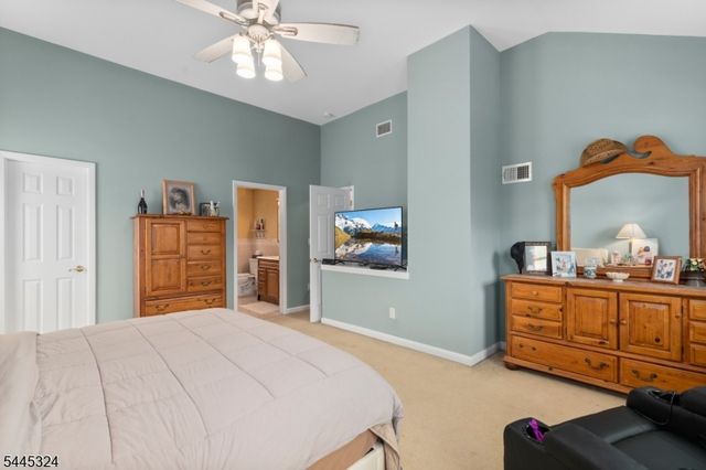 138 William St, Little Falls Twp., NJ 07424