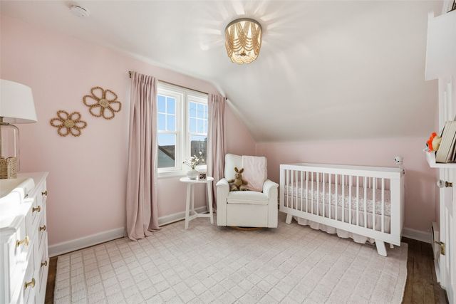 152 37th Street NE, Cedar Rapids, IA 52402