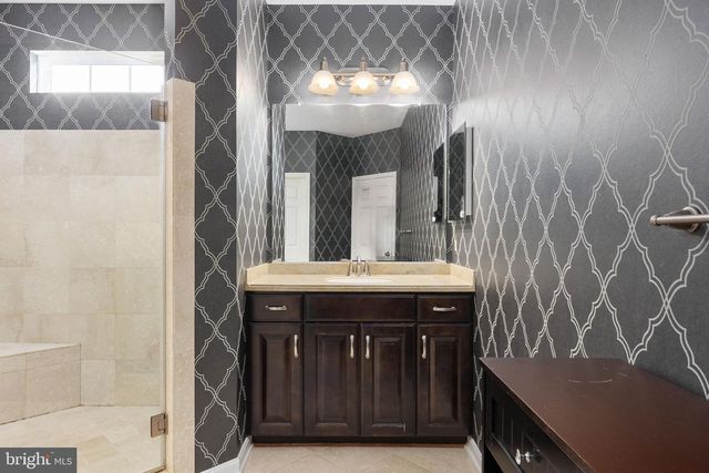 9113 JEFFERSON CT, Manassas Park, VA 20111