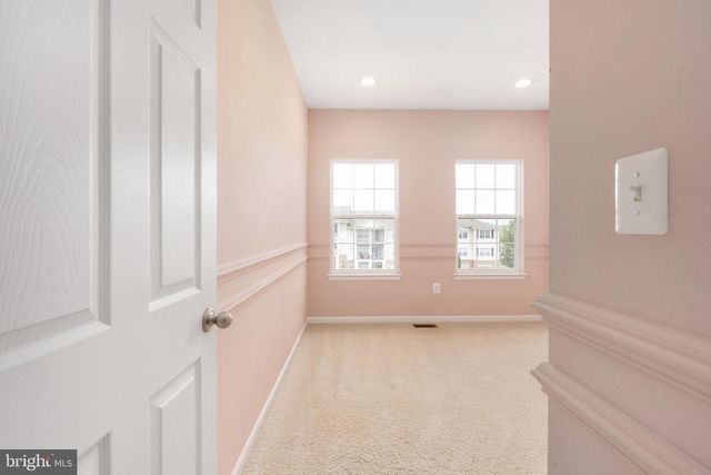 9113 JEFFERSON CT, Manassas Park, VA 20111