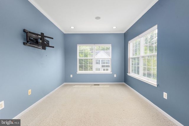 9113 JEFFERSON CT, Manassas Park, VA 20111