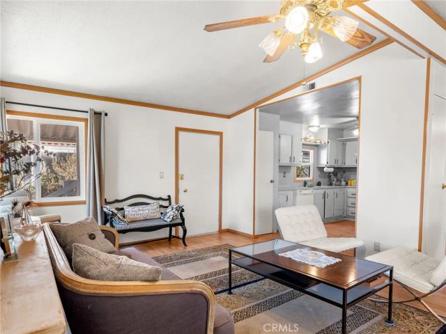 14000 El Evado 4, Victorville, CA 92392